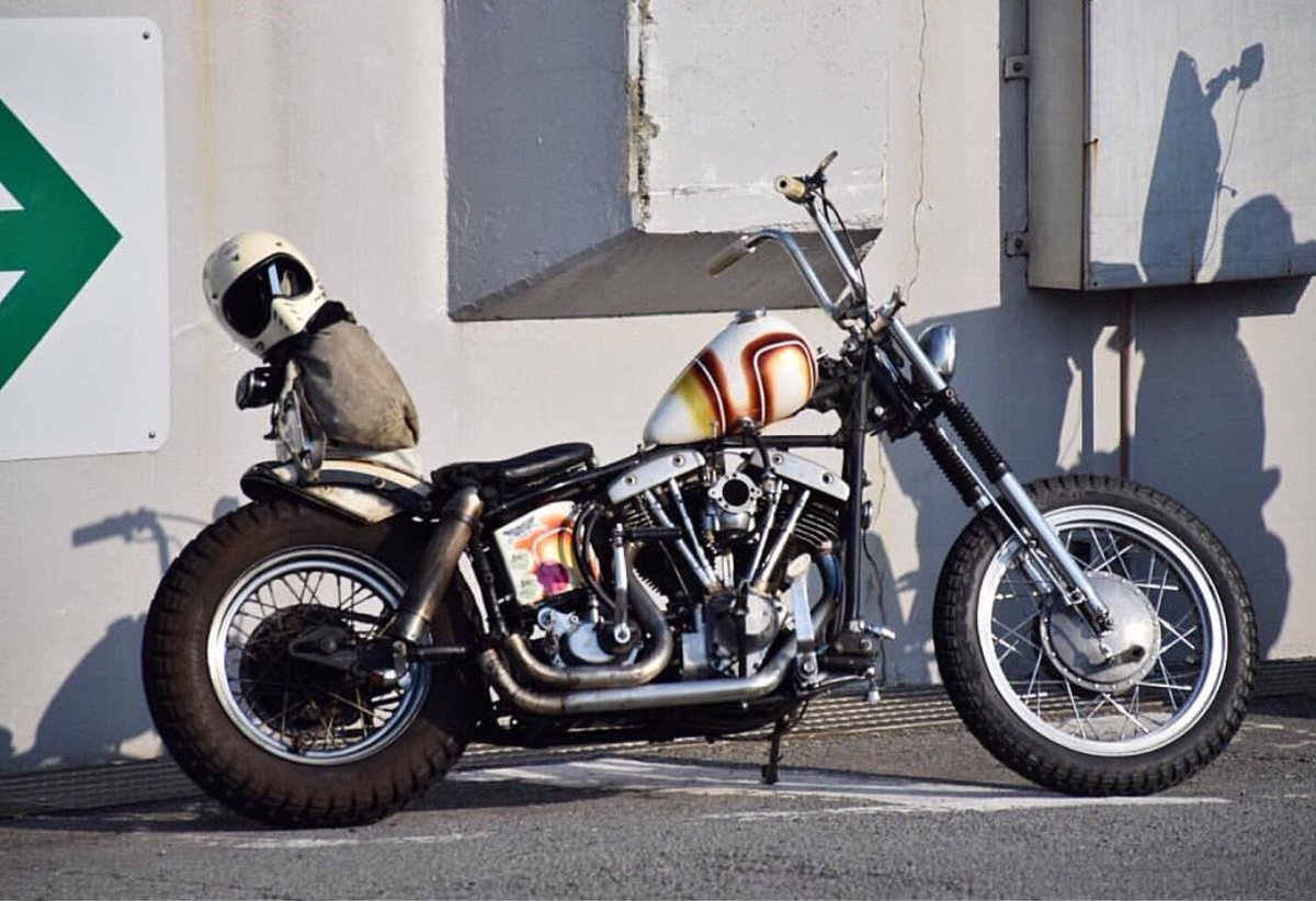 bisonmoto's tweet photo. @moja73 posting up a pic of this sweet street machine 👍 https://t.co/bFjSLZjZEl