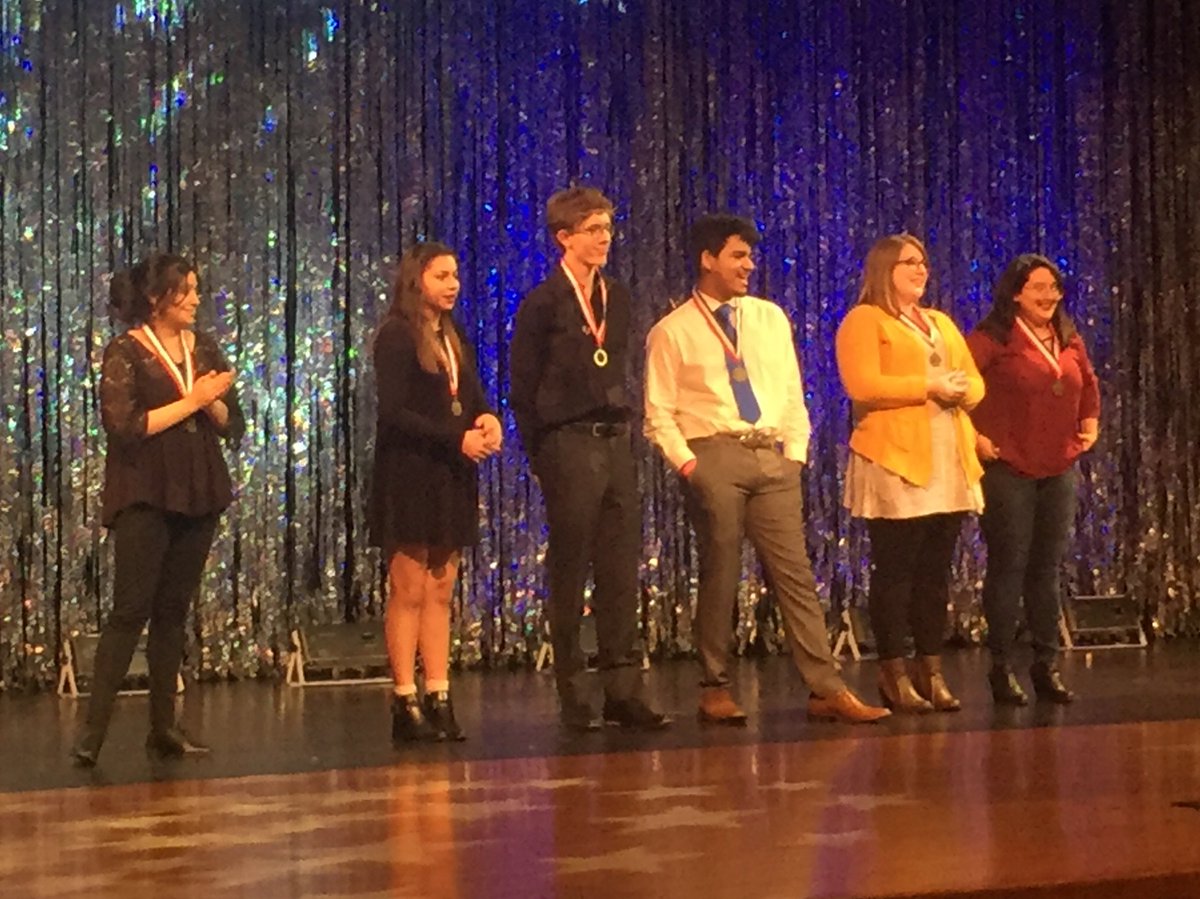 TheatreCyLakes's tweet image. Congrats to all of the #BestTechs awarded at #uiltexas #OAP2017 District 17 6A tonight!