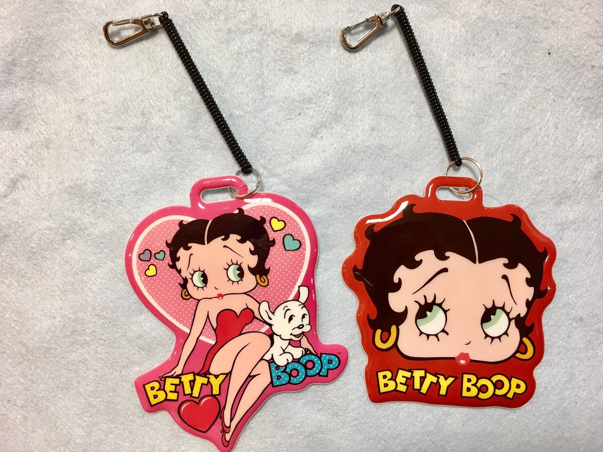 サンキューマート横浜西口5番街店 Twitterissa 再入荷 Betty Boop サンキューマートのパスケース ポーチが再入荷 セクシーなベティちゃんのイラストがとても可愛い アクセサリー類も多数入荷中 もちろん全品390円 欲しいと思ったらrt Betty Boop サンキューマート横浜西口5番街店 Twitterissa 再入荷 Betty Boop サンキューマートのパスケース ポーチが再入荷 セクシーなベティちゃんのイラストがとても可愛い アクセサリー類も多数入荷中 もちろん全品390円 欲しいと思ったらrt Betty Boop