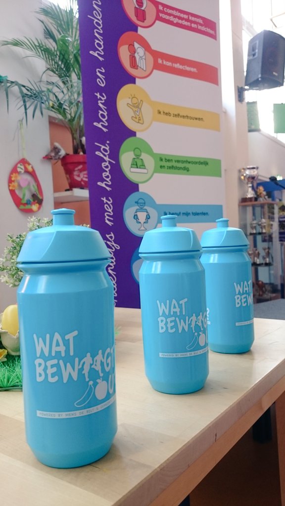 RBdebilt's tweet photo. Het is #wereldwaterdag, de start van de projectweek 'water' geopend door wethouder @MCTBakkerSmit @MENSDeBilt #WatBeweegtJou? @deltadebilt https://t.co/jUduFLEaNC