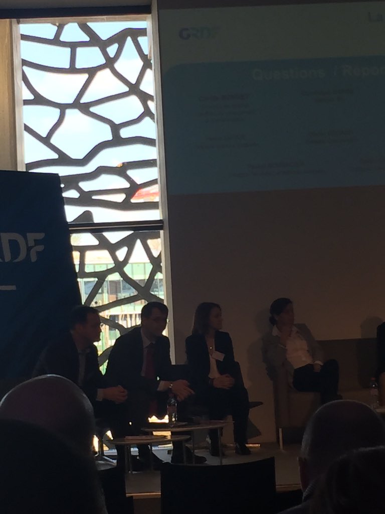 FarrugiaChristi's tweet image. Le #CODIRDCTIDF @GRDF AU #TOP100DCTIDF en séquence #paroleliberee : la #confiance se construit en direct sous nos yeux !