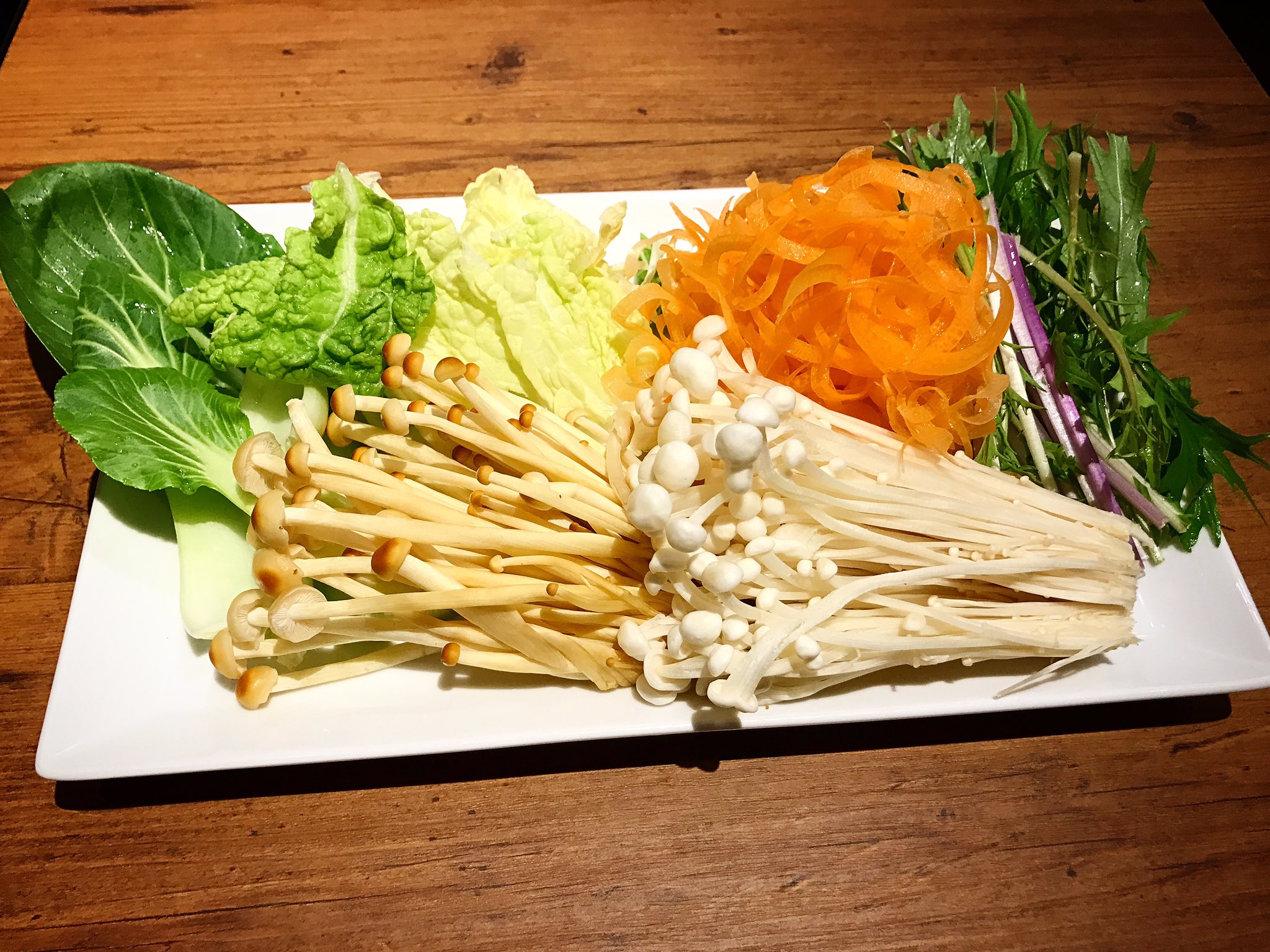 しゃぶしゃぶ温野菜 和歌山ぶらくり丁店 やっぱり温野菜といえば お野菜の新鮮さがウリ あまーい人参のファン多数 ぶらくりの温野菜へ 野菜不足解消間違いなし 提携駐車場有り しゃぶしゃぶ温野菜 温野菜 和歌山 和歌山ぶらくり丁店