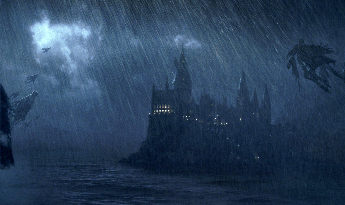 Hay lagos con magia y luego está el Lago Negro de Hogwarts.
Feliz #DiaMundialDelAgua.