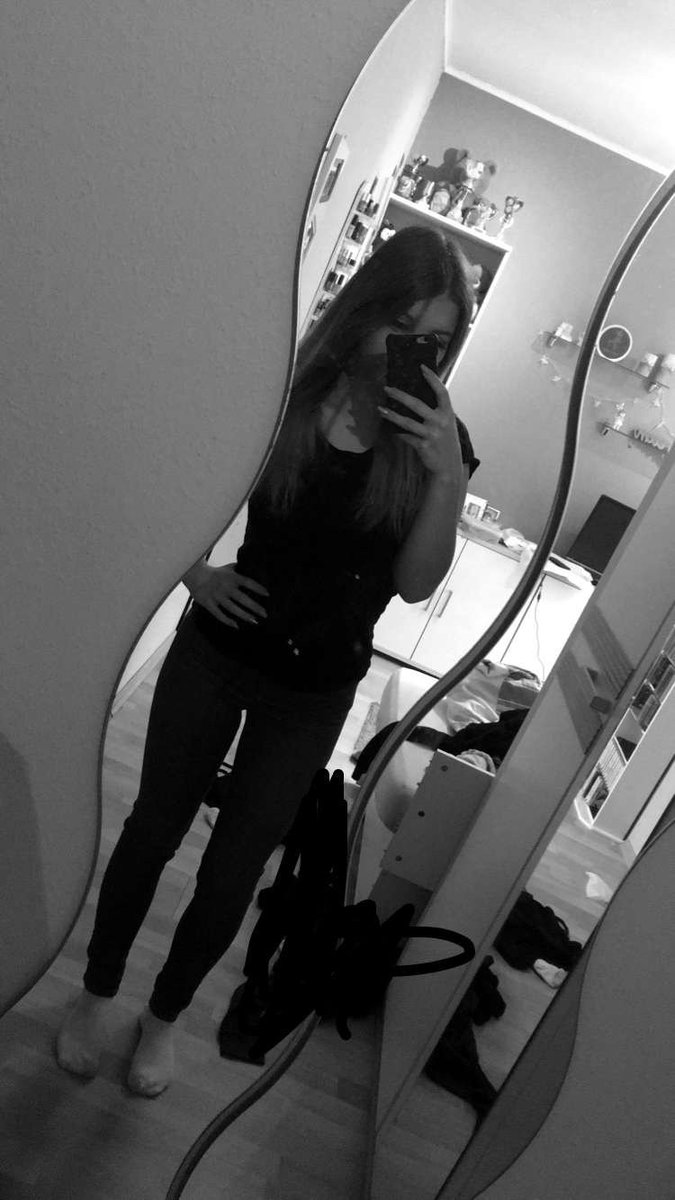 Snapchat_Teens1's tweet photo. #snapchat #snapchatgirl #snap #chat #girl #teen #snapchatteen #cute #selfie #snapme #snapgirl #snapteen #hot #young #love #sex #sexy #filter https://t.co/6nYcEmlK5H