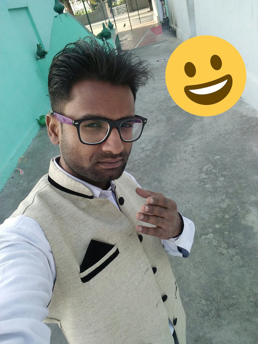 Rahil_saqlaini's tweet image. Dua me yaad rkhna.