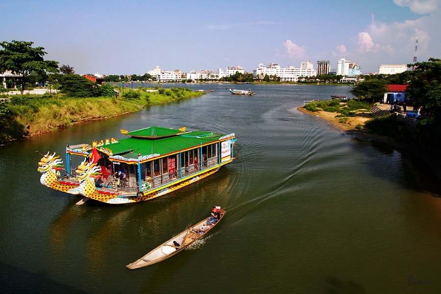 BntTravel's tweet photo. #dragonboat #Huecity #BNTTravel https://t.co/uU1I1fqRDz