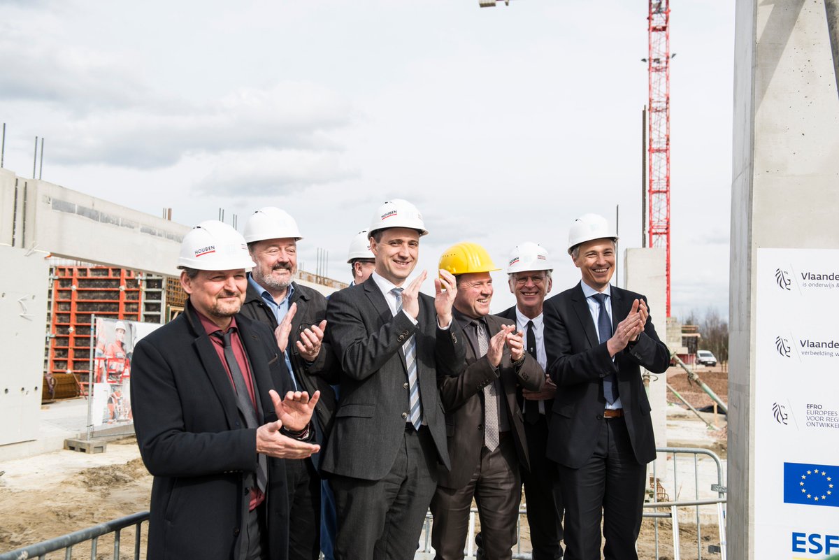 T2-campus in Genk wordt een open huis van 24.400m² met state-of-the art techlabs en leslokalen. #technologie #T2_campus #innovatie