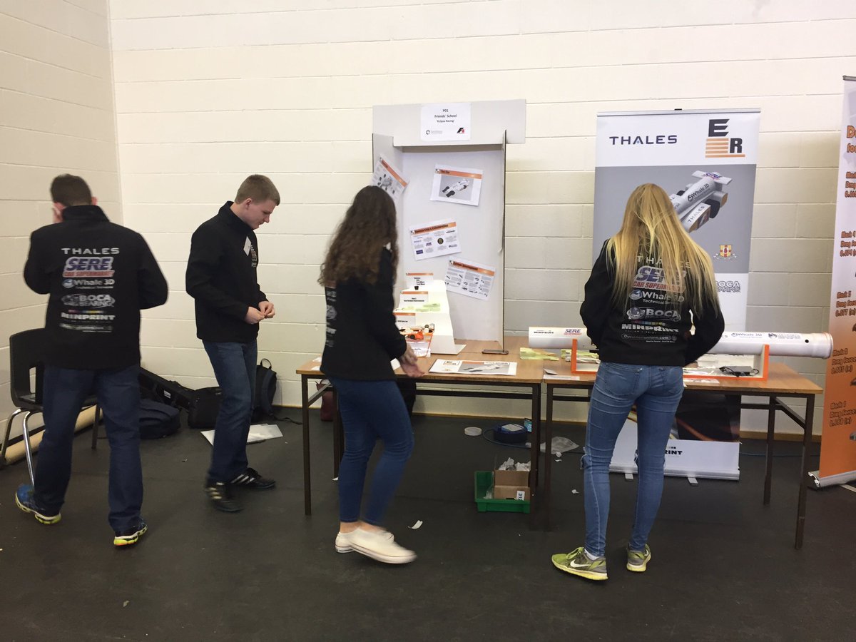 fsleclipse's tweet image. We're setting up our pit display for our regional finals, and things are looking good! #f1inschools #Competition #pitdisplay