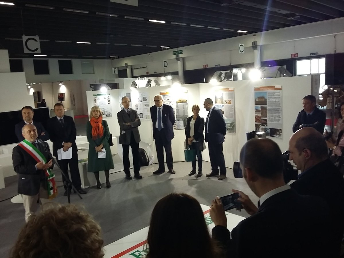 Taglio del nastro XXIV Salone economia, conservazione, tecnologie e valorizzazione beni culturali a Ferrara