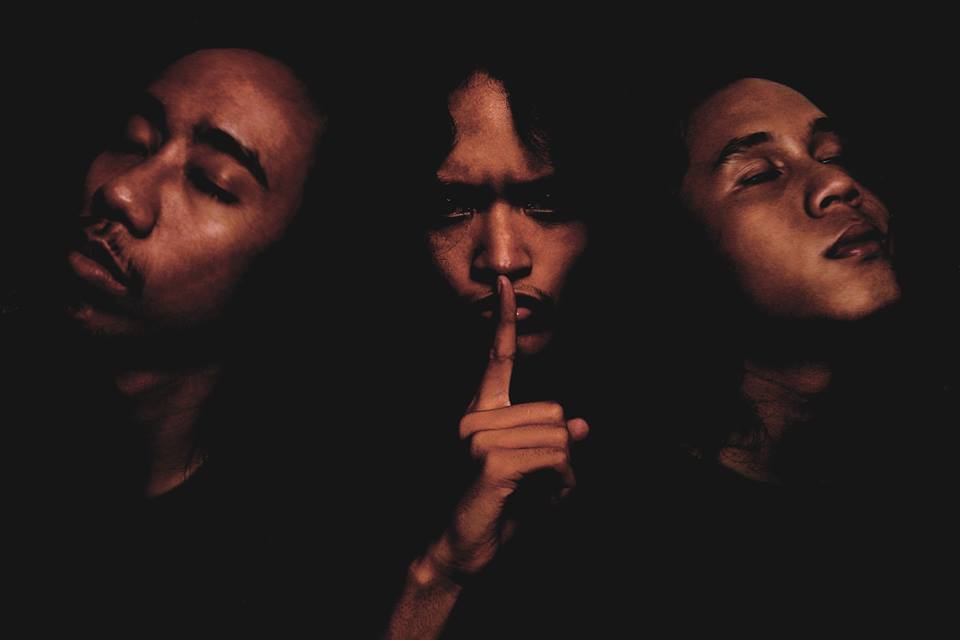 RollingStoneINA's tweet photo. Band Muda dari Potlot, Rachun, Siap Merilis Album Pendek https://t.co/K69GXEyPiE https://t.co/yfx0MbyNaX