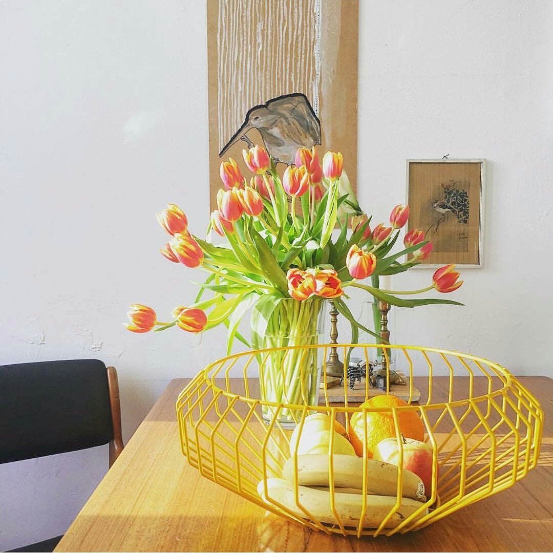 Hoping everyone had a relaxed Human Rights Day! ☀ Heres to a yellow wednesday! Ft our Segment wire bowl ✨ #africandesign #homeware #decor