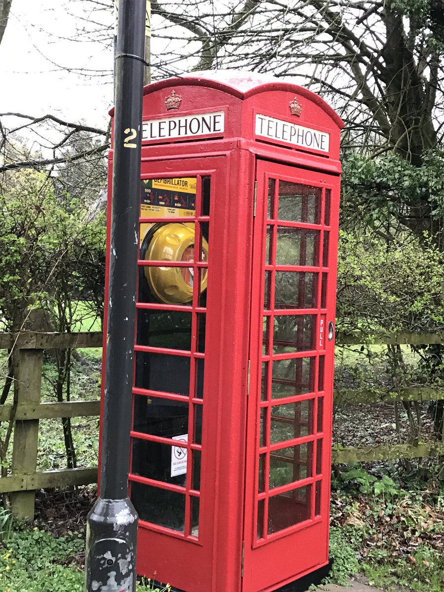 j88mob's tweet photo. Damp morning ride in the Cotswolds but found a Defib in Broadwell and had to ride through a Ford 👍 https://t.co/CZRsofw54f