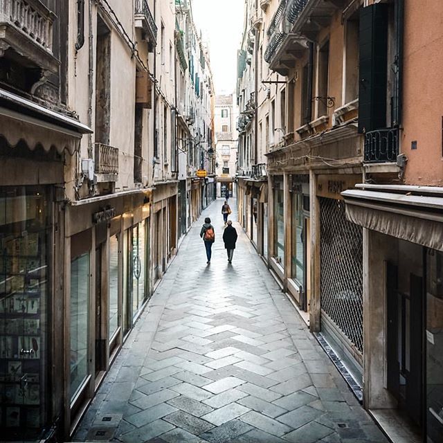 securenames's tweet image. Reposting @millenniallist:
Shout out to our #millennialist #travelers in #venice ATM looking forward to what you report back for us!