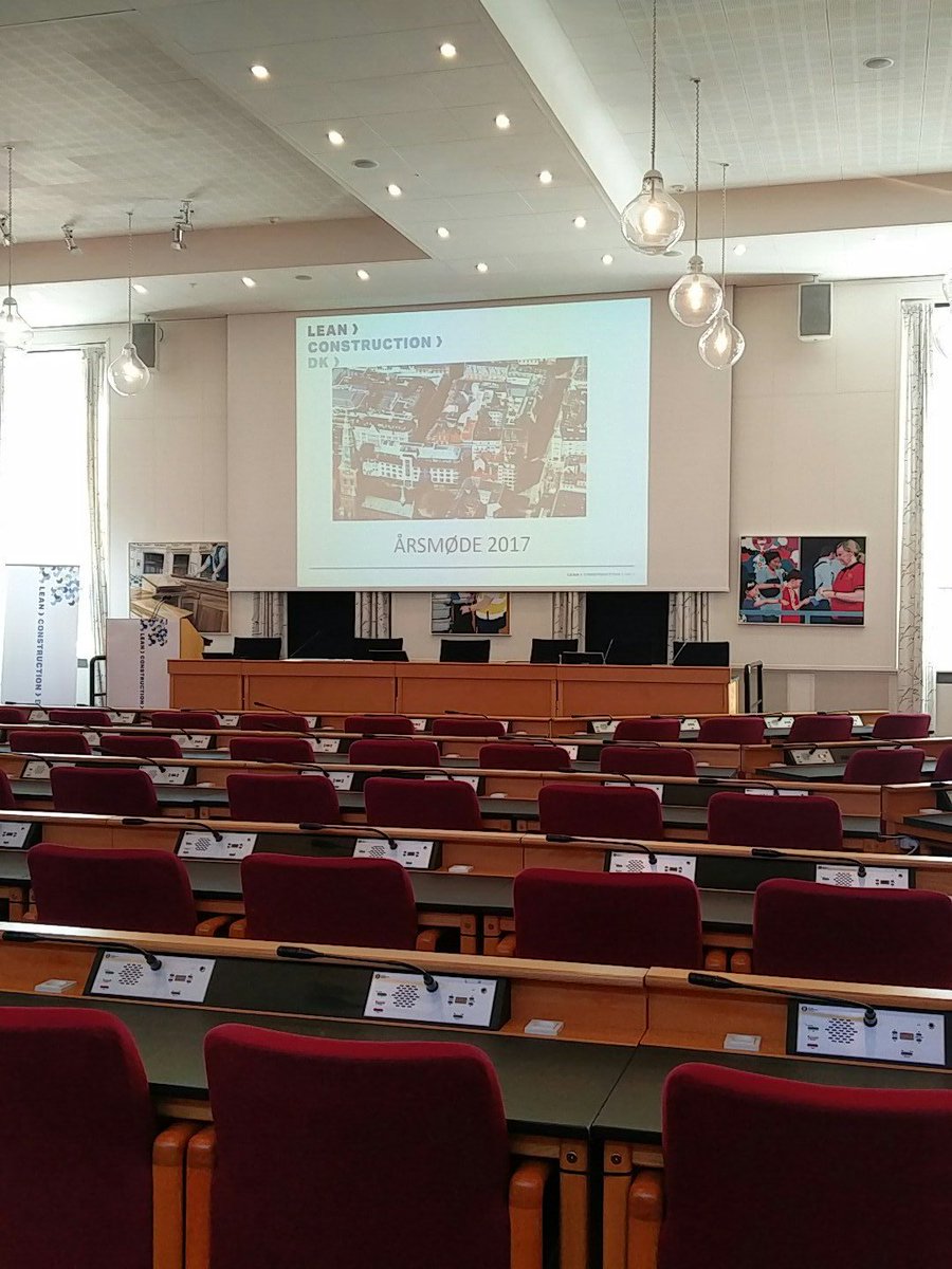 Klar til årsmøde i Lean Construction DK - med det fulde VR set-up. # digitalisering #byggeri # kommunikation #VR