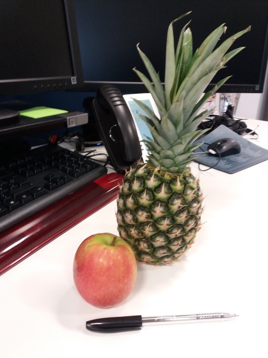 AStarGuardian's tweet photo. I left this in the office of @Scrounge_alpha. I wonder if he will notice... @TheNameEater https://t.co/rAANZOcm7m