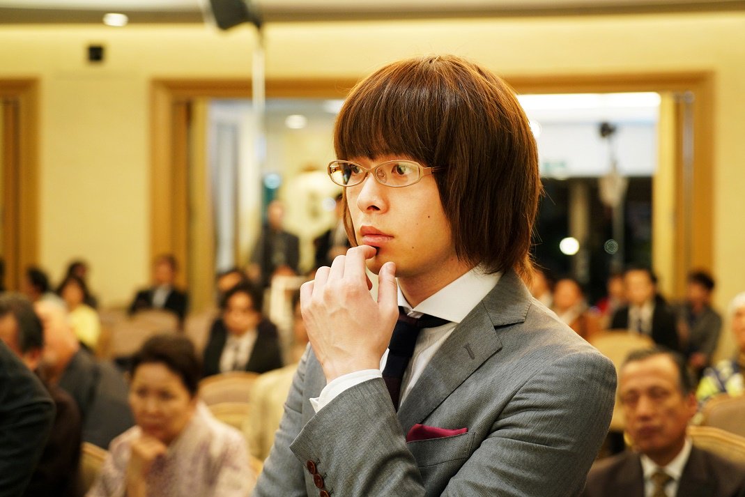 映画 ３月のライオン Pa Twitter 3月のライオン で スミス こと 三角龍雪 役を演じる中村倫也さんの 特集インタビューをご紹介 撮影時の役作りの話や いかに本番のカメラ前で神木さんを 笑わせるか に賭けていたという現場の様子などが語られています