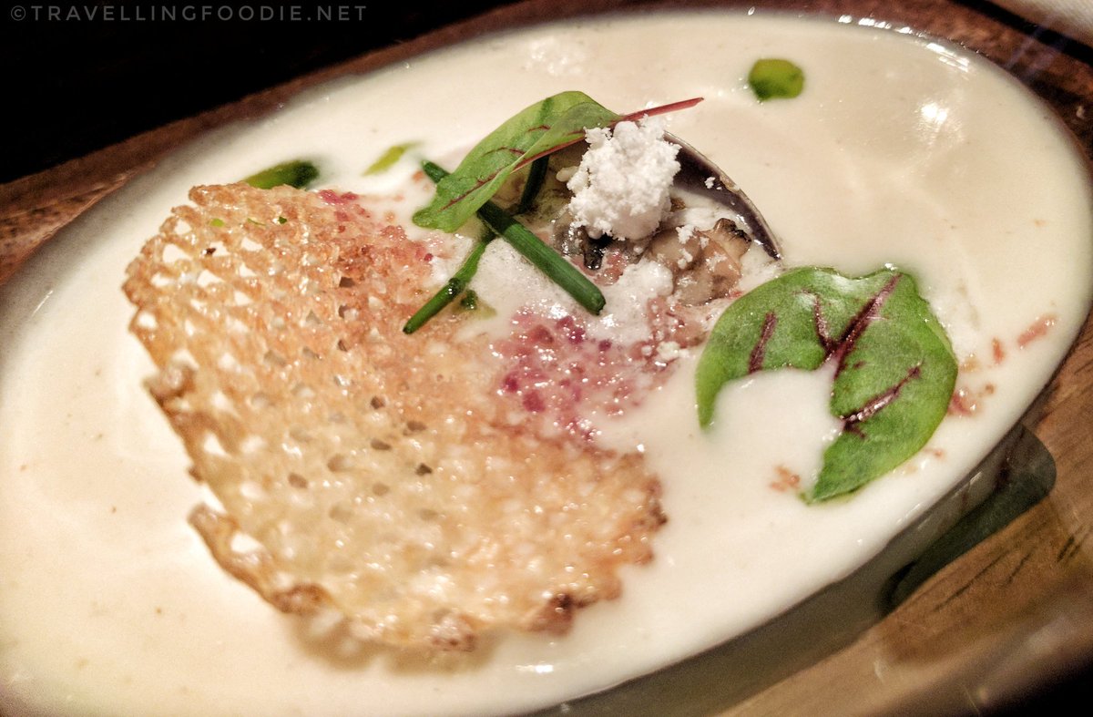 Hot Stove Clam Chowder with saltines from Air Canada Centre's Hot Stove Club