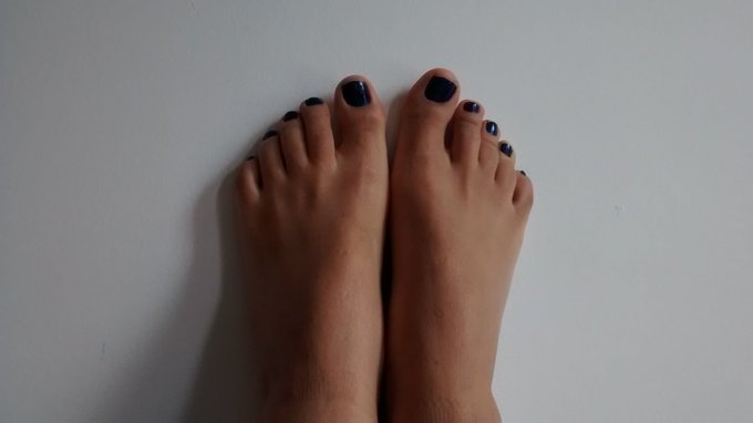 Today's feet, blue nail polish... Go check my videos at #pornhub https://t.co/TvI1Qf9RL1 https://t.c<a href="/tag/pornhub"class="tags"><span>#pornhub</span></a>