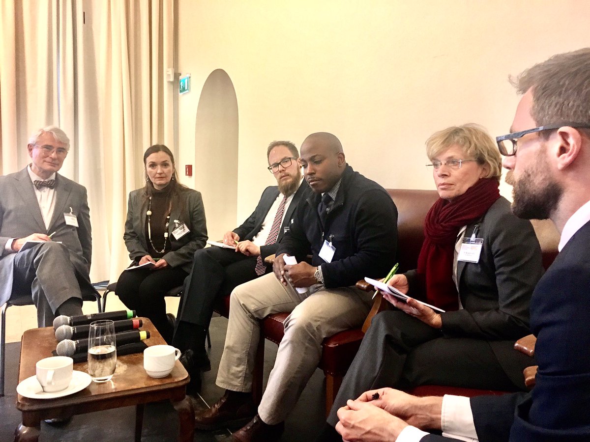 EuComCon's tweet photo. Workshop with Cyber Security Experte John Adams (Center) at #eucomcon https://t.co/iIKXi3Y7lr