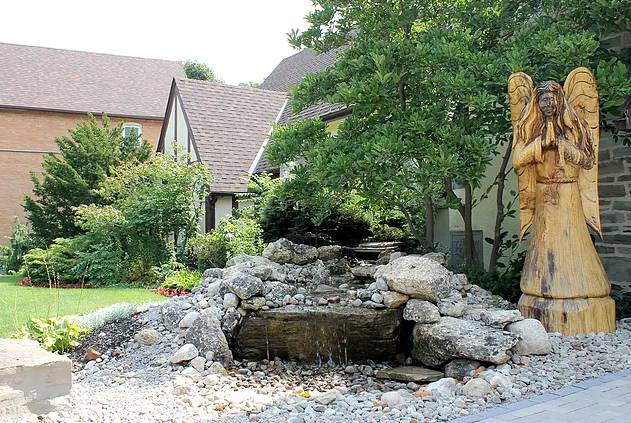 You're invited... withdraw into stillness and reflection at The Retreat House for clergy: theretreathouse.ca/private-retrea…
#Retreat #Clergy #Solitude