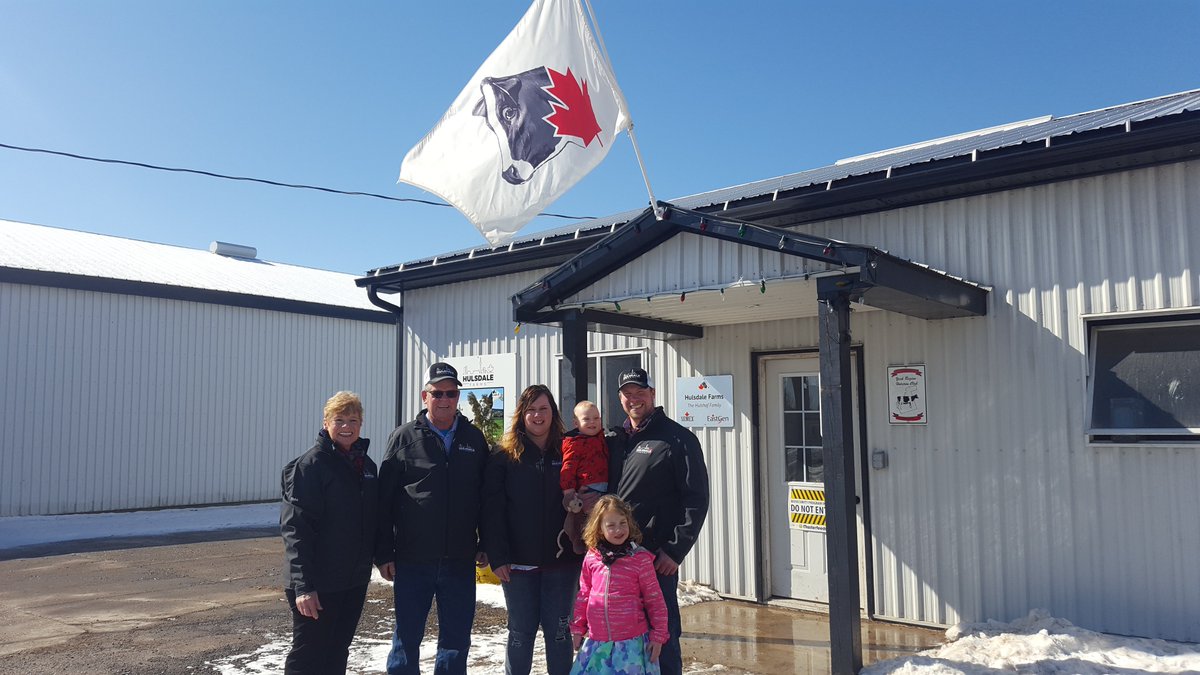 Here we are....the Flag is on the Move!! Last stop is Hulsdale Farms in Stouffville, farm of Paul, Thea, Brad, Lieke Hulshof and Family!!