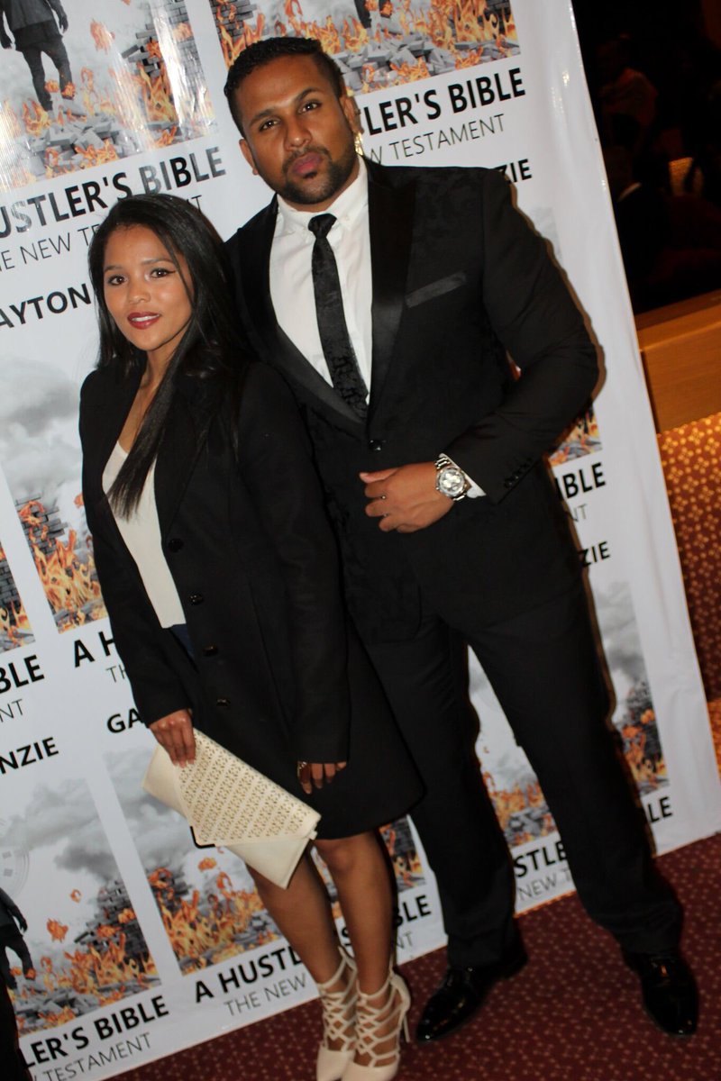 AHustlersBible2's tweet photo. #anightoutwithG DVD recording at the Joburg Theatre https://t.co/w1PNcUWstA