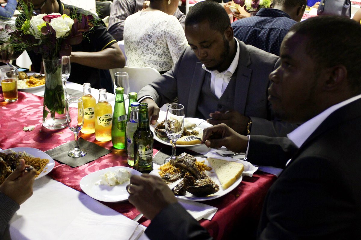AHustlersBible2's tweet photo. #anightoutwithG then headed over to @RivoniaOnDeck for dinner https://t.co/RuMDe5HG8a