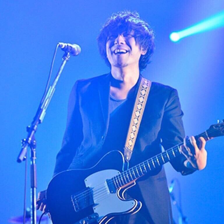 bknb_encore1228's tweet photo. back number垢ついに作りました☺️

All Our Yesterdays Tour2017で依与吏さんの「夢中になってくれてもいいんだけどね」にやられました。

ただ今絶賛、夢中夢中です…🙈♡

#backnumber好きと繋がりたい
#RTした人全員フォローする https://t.co/pUsaoW3A8n