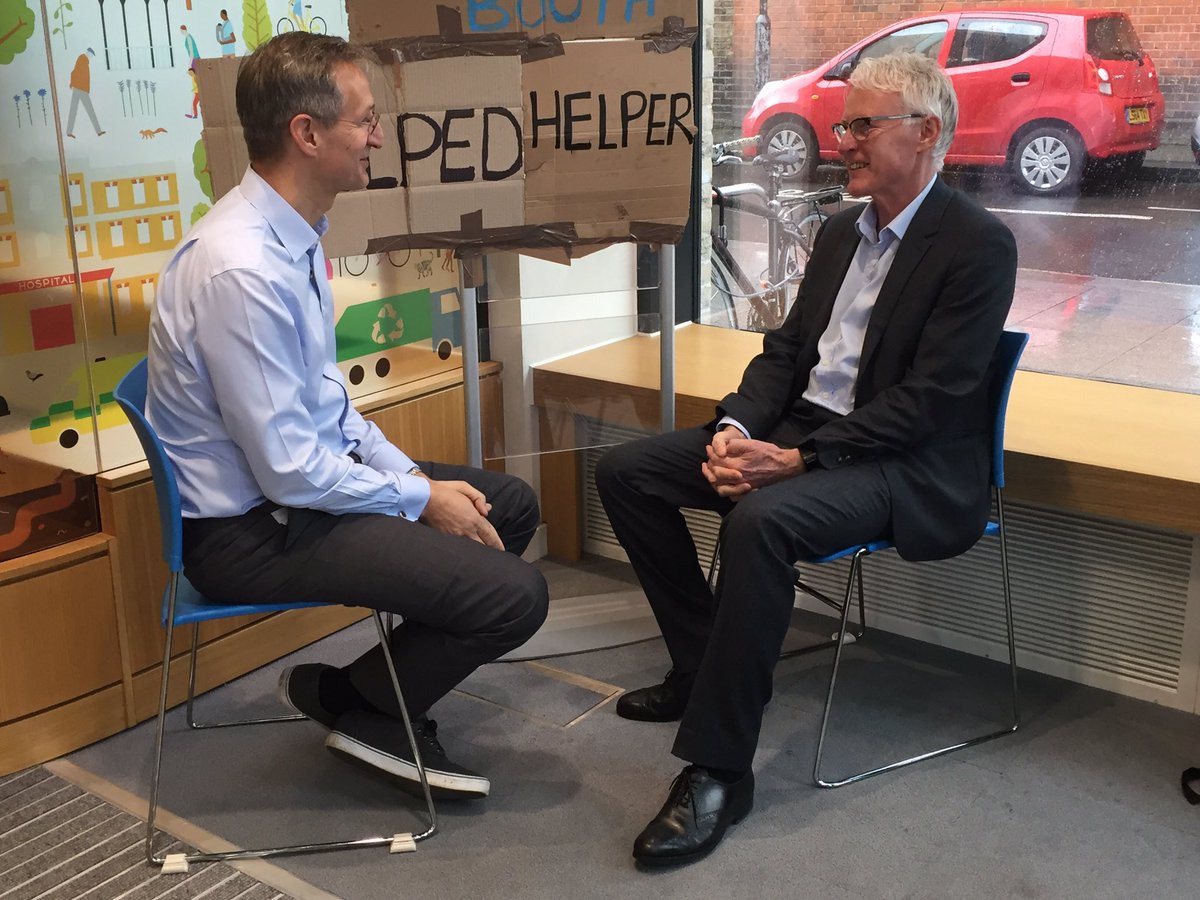 sarah_crack's tweet photo. Dr Matthew Patrick asks Norman Lamb for advice in #problemsolvingbooths #thrivelondon @MaudsleyNHS @normanlamb https://t.co/nv1kxvdLQM