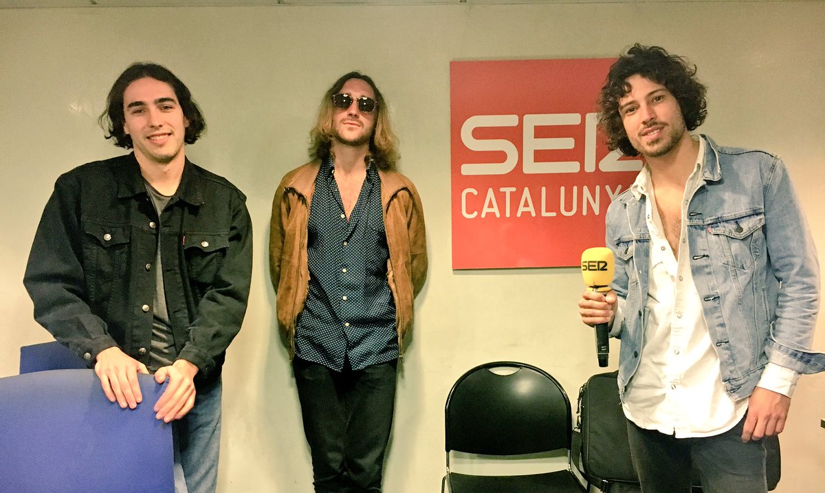 mireia_carfita's tweet photo. A las 12h @THEWHEELSBAND presentan su nuevo disco en @SERCatalunya @EspeciesSERCAT #TheYearOfTheMonkey @industriasbala @EsporaRecords https://t.co/8snSpuJuq7