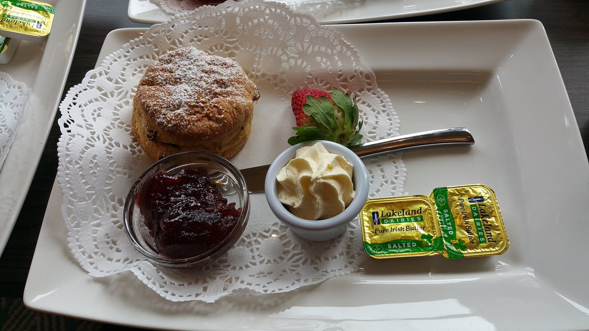 Lovely coffee morning in great company with <a href="/myecotourism/">Helena Macleod</a> and <a href="/HighlandCraic/">Highland Craic</a> 
Thanks <a href="/PalaceInverness/">Inverness Palace Hotel & Spa, WorldHotels Distinct</a> 
Looks delicious