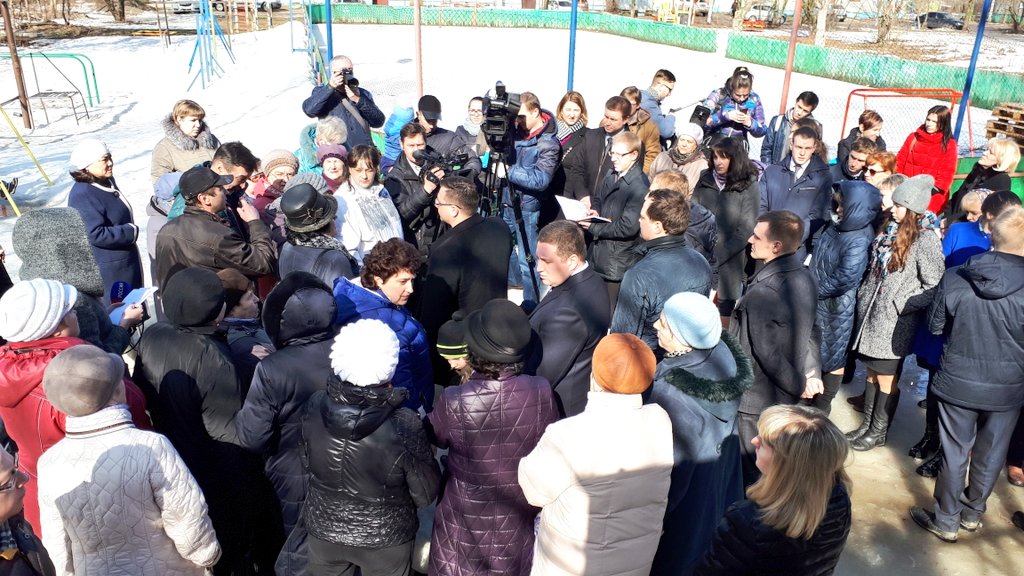 Выезд в ТОС Спортивный. На месте решили вопрос с подтоплением-договорились с располож.рядом пожарной частью о совместной прочистке ливневки