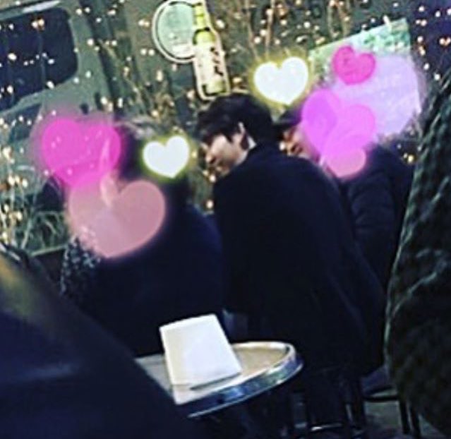 EdnaMaan1's tweet photo. WooBin Hanging Out With Friends #SmilingBabe #KimWooBin โค๏ธ๐๐ธ https://t.co/axLRQfkhuk