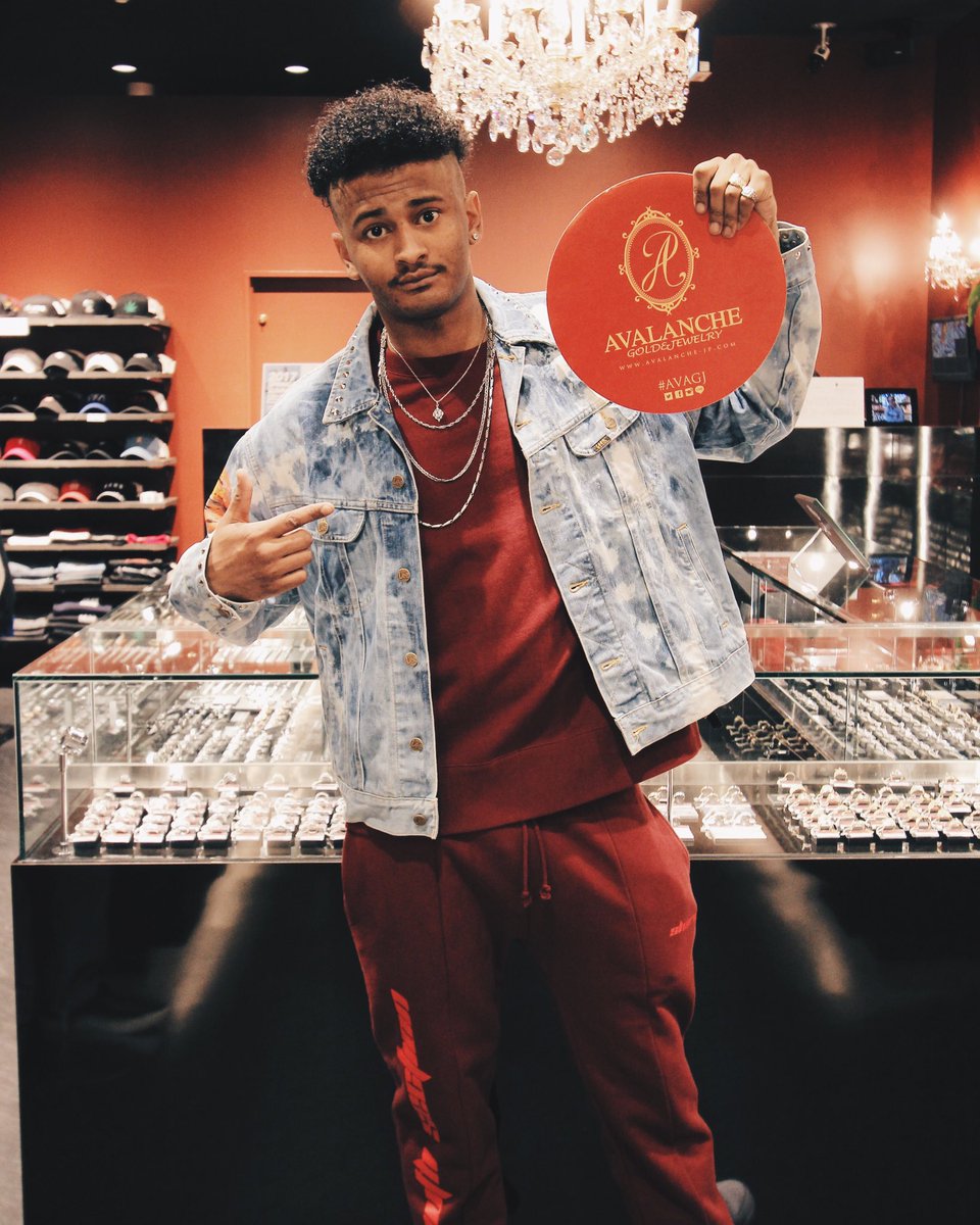 先程AVALANCHE新渋谷店に、ACEさんがご来店されました。 #avagjceleb