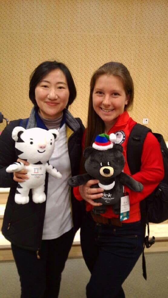StephJallen6's tweet photo. I couldn't be more thankful to have had the opportunity to meet so many great people! #TeamUSA #Pyeongchang2018 #WomenofTeamUSA #lovingkorea https://t.co/o3vLMvUeVn