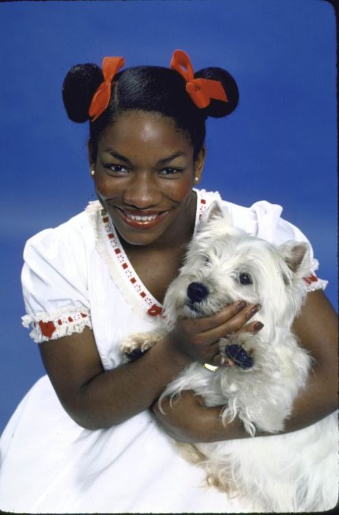 HAPPY BIRTHDAY 

Stephanie Mills 