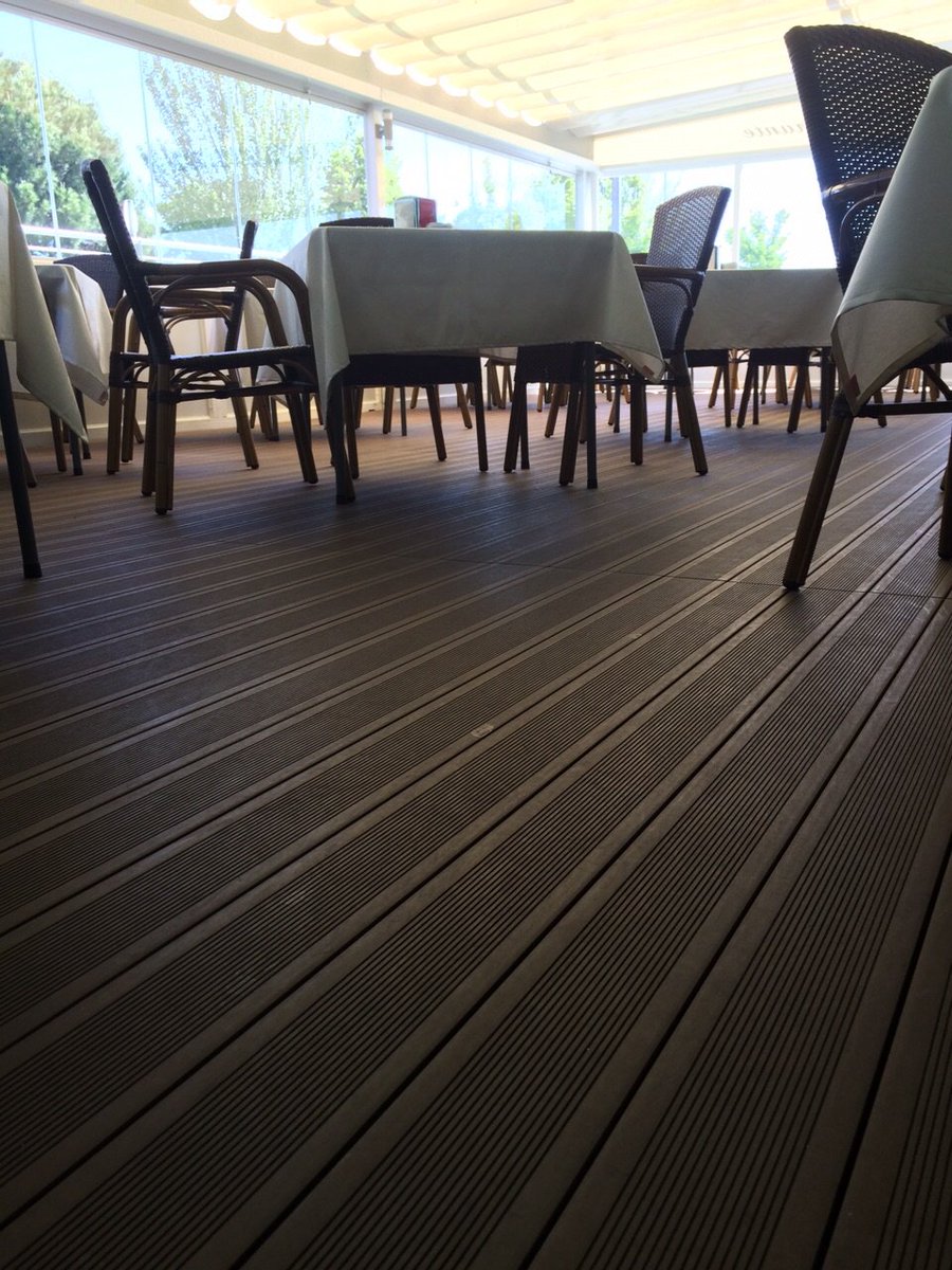 decksystem's tweet photo. Algunos de los mejores proyectos realizados en espacios públicos con madera tecnológica Decksystem ECopesl https://t.co/ukbTSaFqMl https://t.co/wOSvE0fBSA
