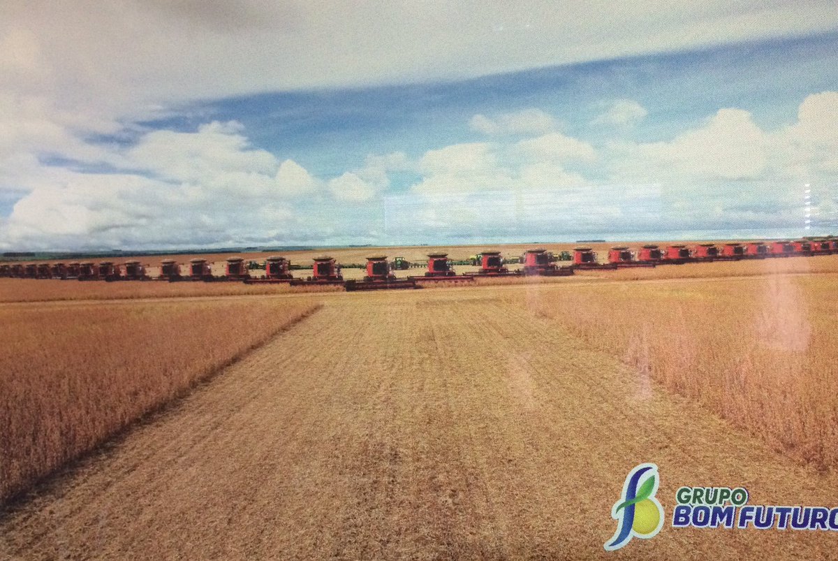 SarahhughesNSch's tweet photo. Large scale farming #brazil #matagrosso #nuffield2017 #nuffieldag https://t.co/LR7ggA8PAI