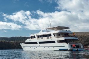 Explore the #wonders of the #Galapagos #islands aboard #Galapagos #Sea #Star #Journey buff.ly/2n3hPQ5