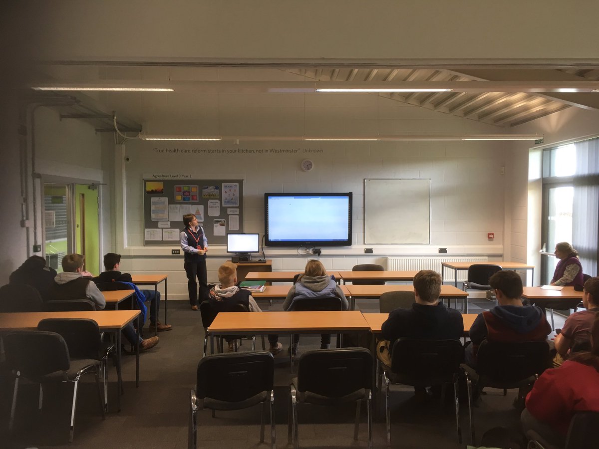 RodwayFarm's tweet photo. Today's guest lecture from Cath Smith @NMRgroup explaining the latest innovations in milk recording and herd management. https://t.co/HIhdkmvXkc