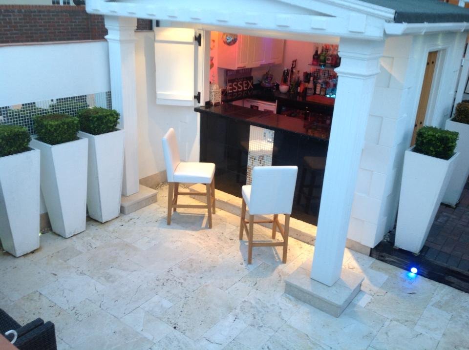 GHBuildings's tweet photo. OFFER! Use the code 'GHBL5' on our website to get 5% off Builds like this!
Expires on '1st of April' https://t.co/bGzJIx3Ttt