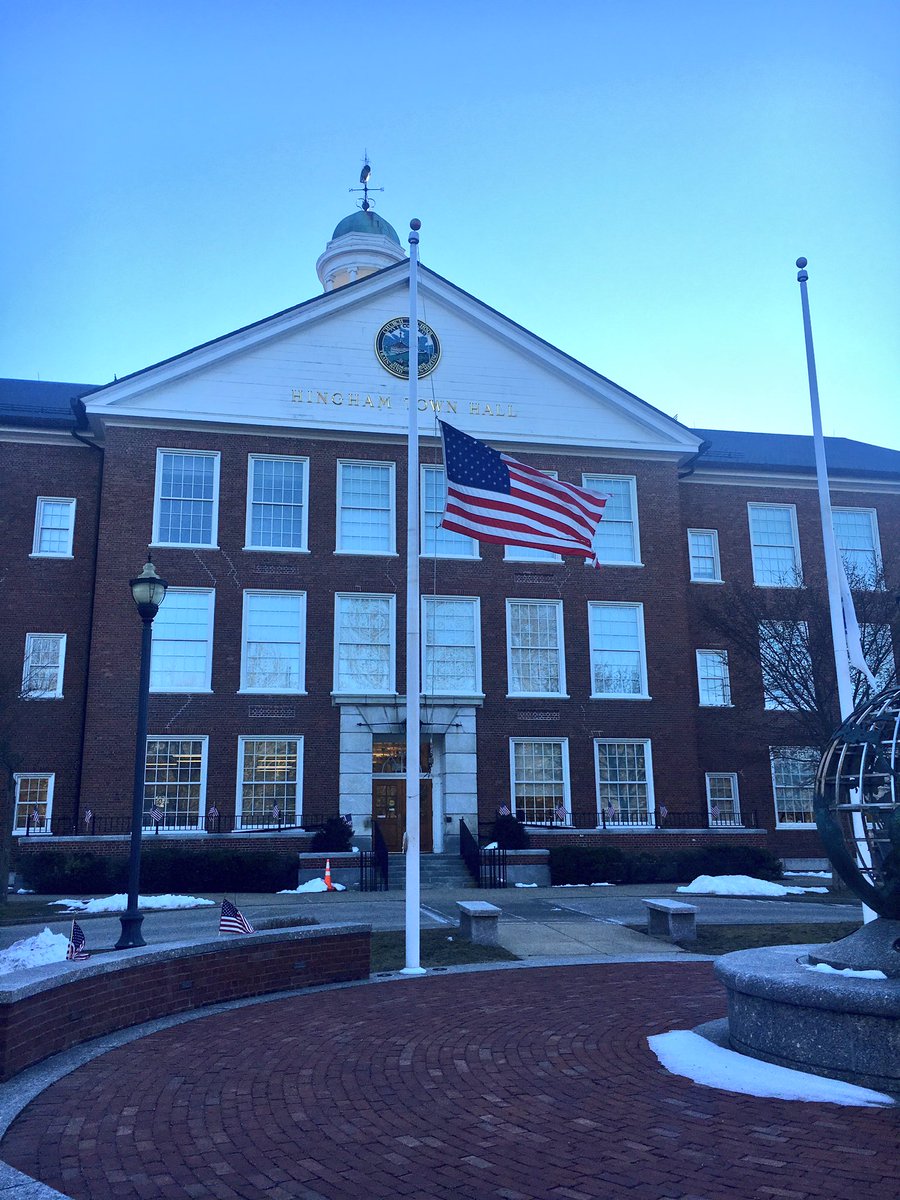HinghamPolice's tweet photo. Flags at half staff from sunrise to sunset today March 22, per @MassGovernor, in honor of #Watertown Firefighter Joseph Toscano. https://t.co/UAnquSxyvL