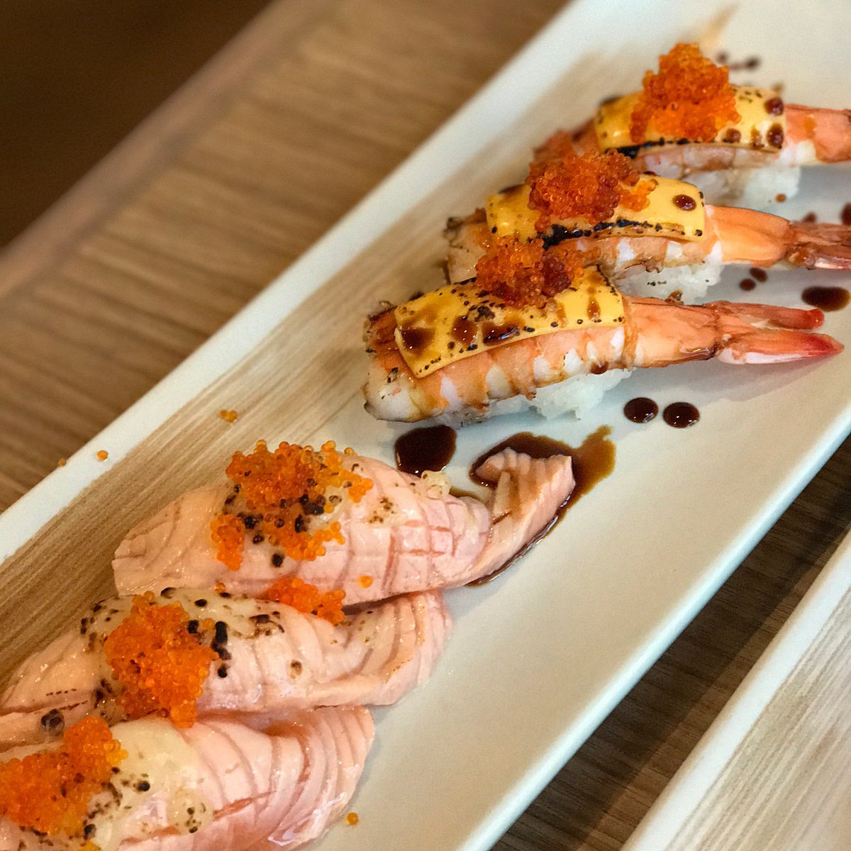 suaysaidaek's tweet photo. บุฟเฟ่ต์ Gojuu Shushi 599+ มี 80 กว่าเมนูให้เลือก พรีเมี่ยมมาก สดใหม่ สมชื่อเชฟกระทะเหล็ก พิกัด สยามเซ็นชั้น 4 #อร่อยไปแดก @aroii #สวยสายแดก https://t.co/7LtVo4Kvm1