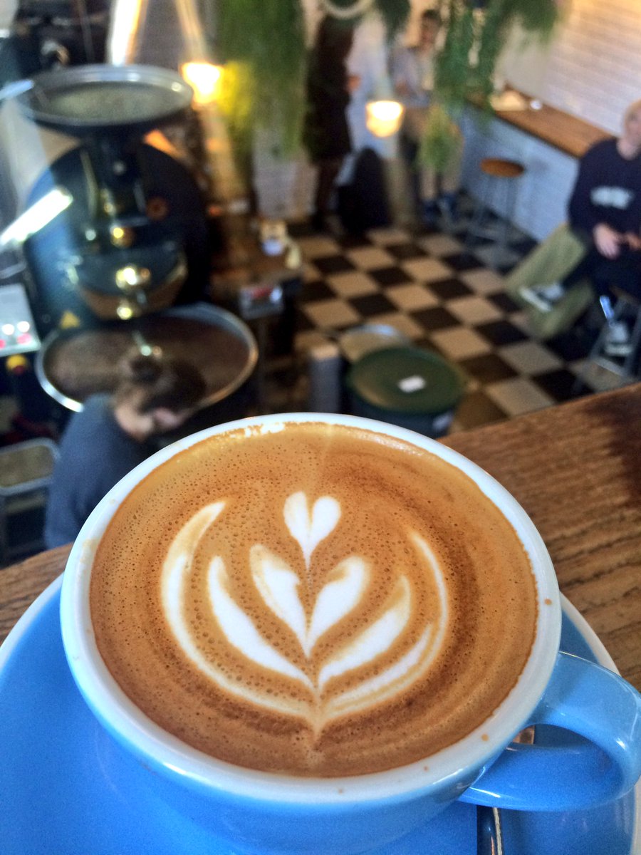 MountainGuideZA's tweet photo. Just had lunch & thinking about how good a fresh @LotSixtyOne brew would be right now! 🙌☕️
to kickstart the pm...
#LotSixtyOne
#Coffee https://t.co/nr4Qb4ZHrU