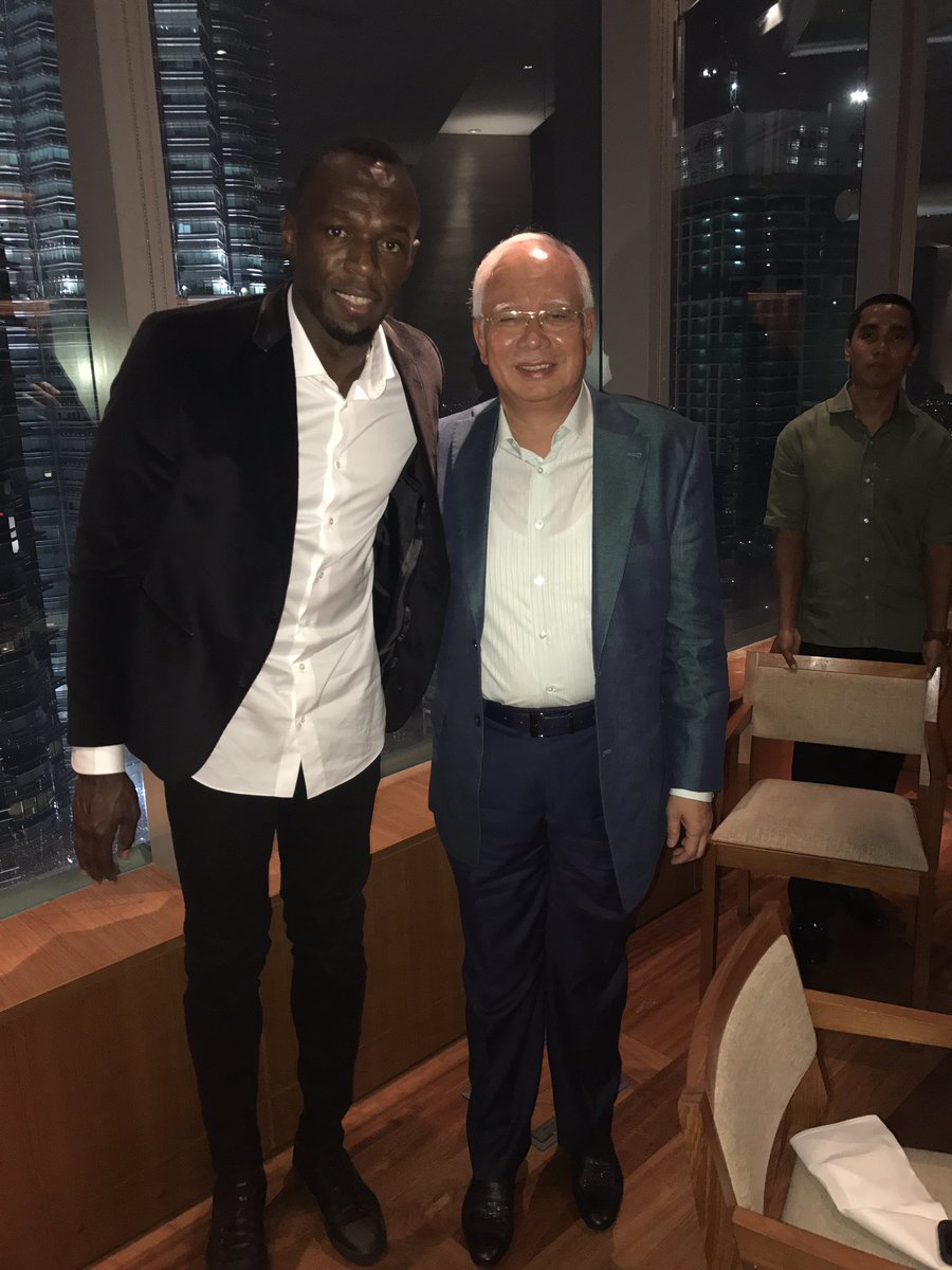 usainbolt's tweet photo. Honoured to meet Malaysia Prime Minister Najib Razak https://t.co/u21RXdoZsX
