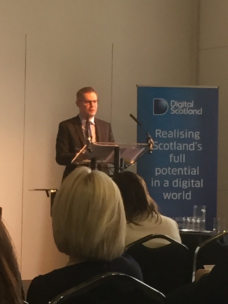 DavidRobb22's tweet photo. @DerekMackaySNP gets the event underway #digitalfirst17 https://t.co/RWIQiyuWVg