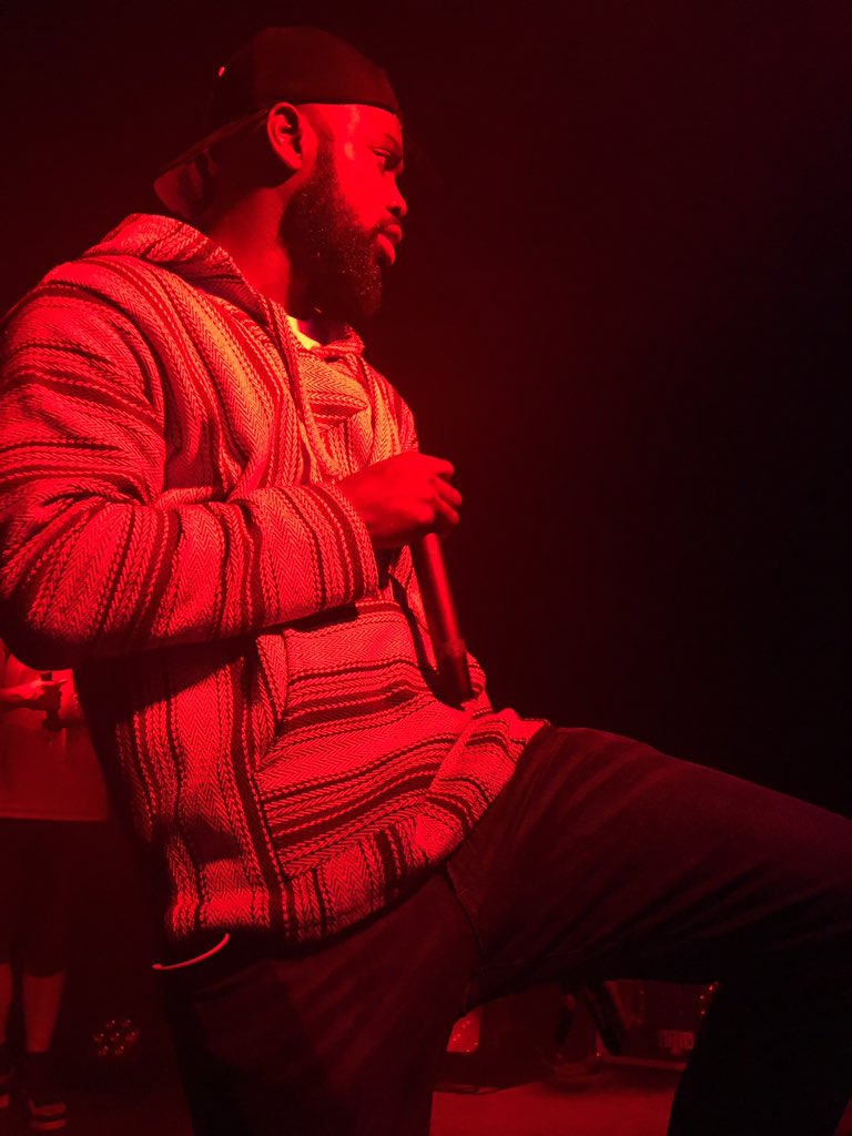 nicola_jdavies's tweet photo. The @THEREALGHETTS Gospel. Taken at @TheRealKano &amp; Friends Showcase #SXSW #dunknowalready #onalevel #grime 🇬🇧 https://t.co/111eYYpB6G