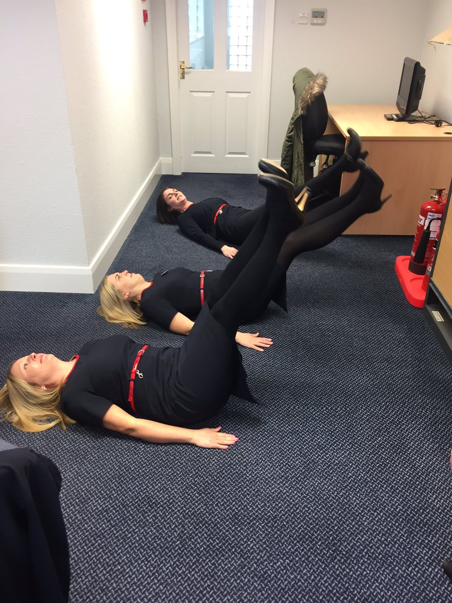 Luce17Lucy's tweet photo. Great to start to a team meeting💪🏽😂@PRIDE_MidsChesh @ClaireSmart @Mads_Gerrard @beckyhughes1977 https://t.co/HIyvrUtMYr