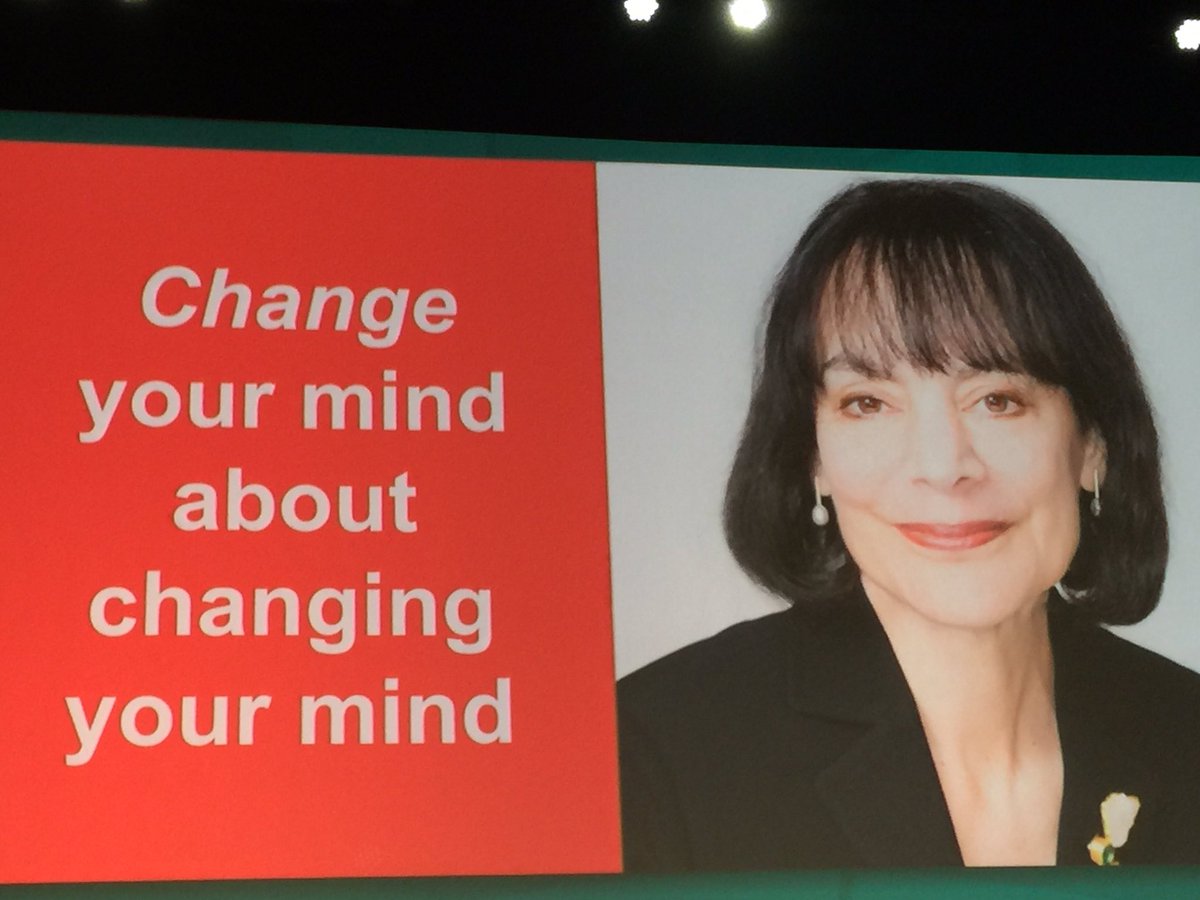 MKing907's tweet photo. 4 Steps to building Grit @angeladuckw #eLive17 https://t.co/aAnOFVgnHw