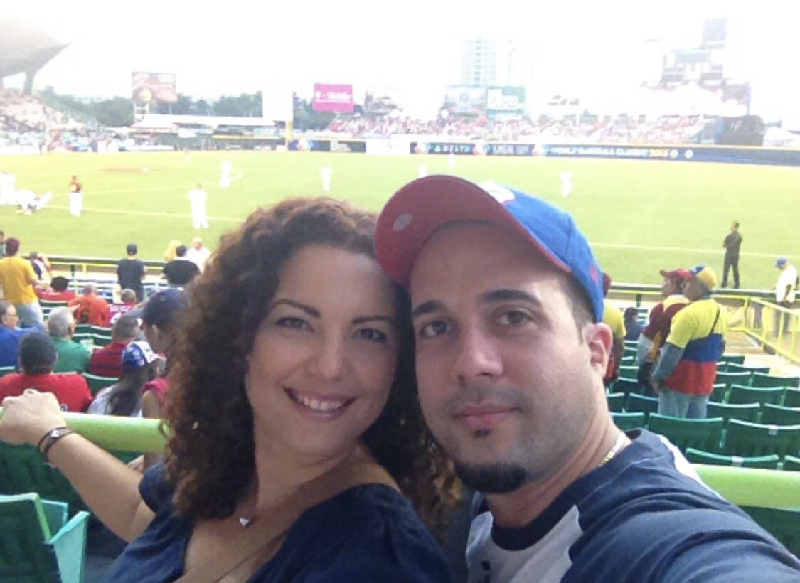 marielitar's tweet photo. siempre con #LosNuestros #TeamRubio recuerdos del #wbc13 🇵🇷❤ @ingjti #vamospuñeta https://t.co/Avk4FcTPsL